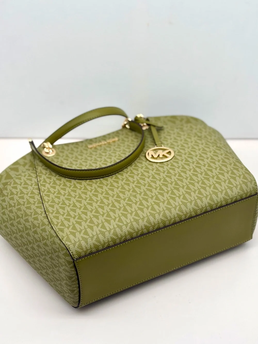 Michael Kors Olive Green MK Signature Chain Tote Shoulder Bag with Wallet Set